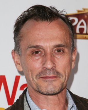 Robert Knepper